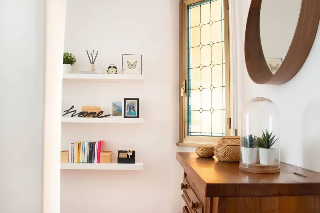 Апартаменты Elegante Appartamento Villa Blanc - Nomentano Рим